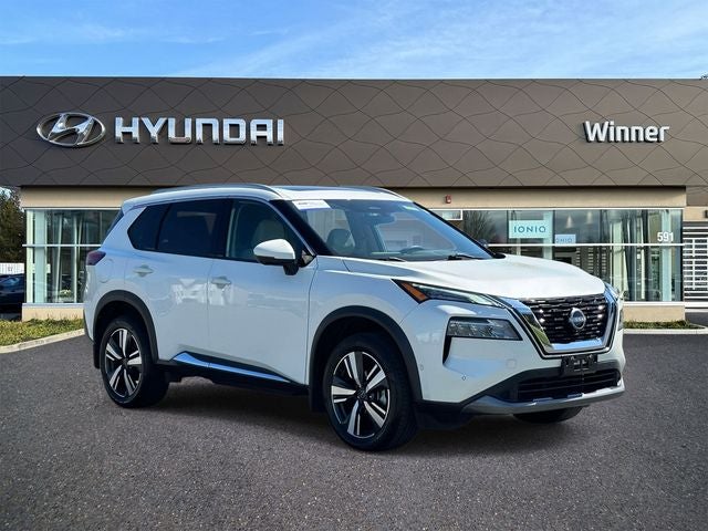 2023 Nissan Rogue SL