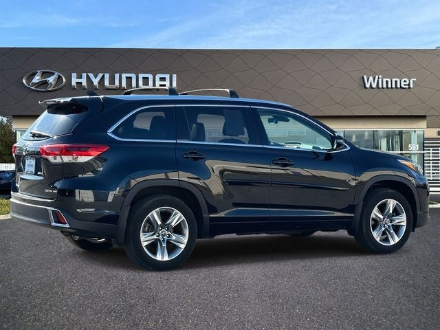 2019 Toyota Highlander Limited Platinum