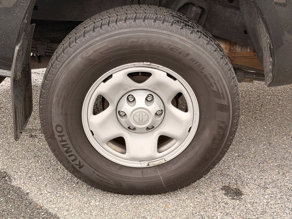 2018 Toyota Tacoma SR