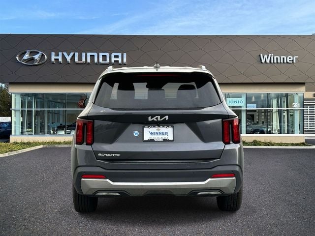 2024 Kia Sorento S