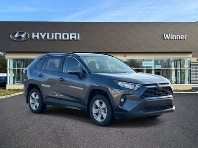 2019 Toyota RAV4 XLE