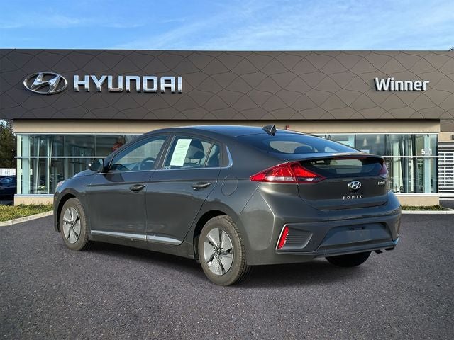 2022 Hyundai Ioniq Hybrid SE