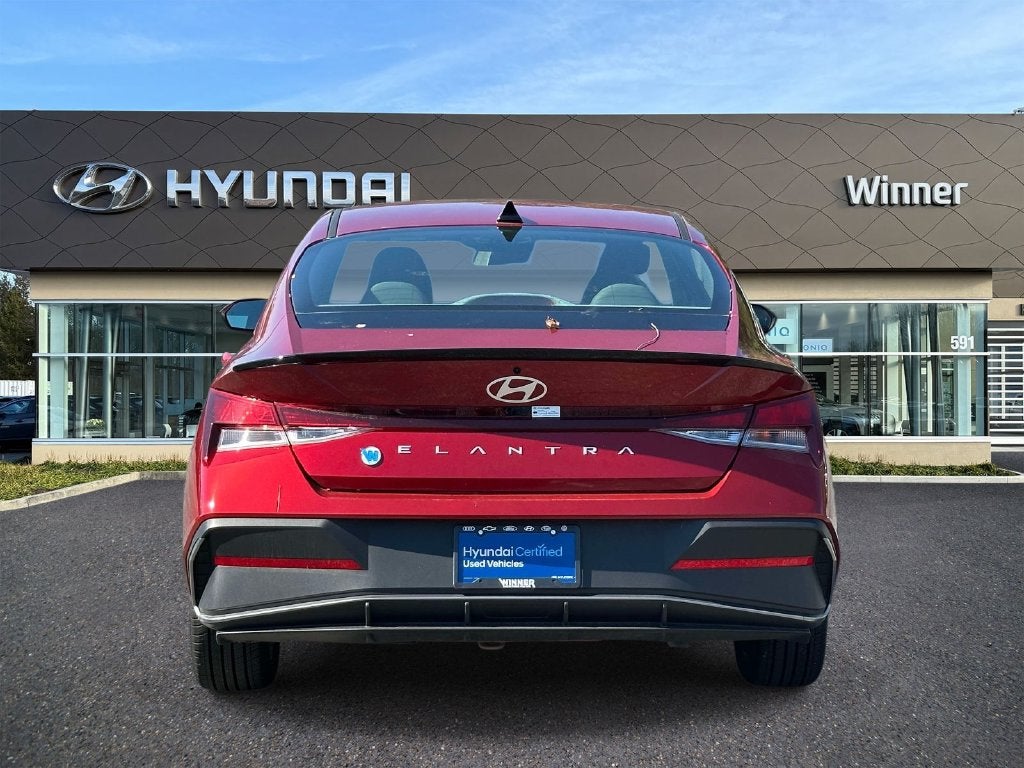2025 Hyundai Elantra SEL Sport