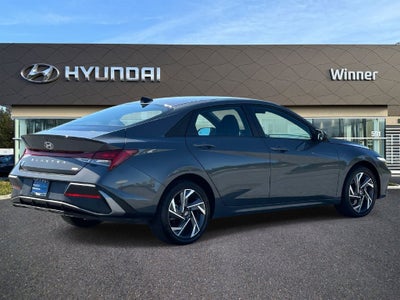 2025 Hyundai Elantra Hybrid SEL Sport