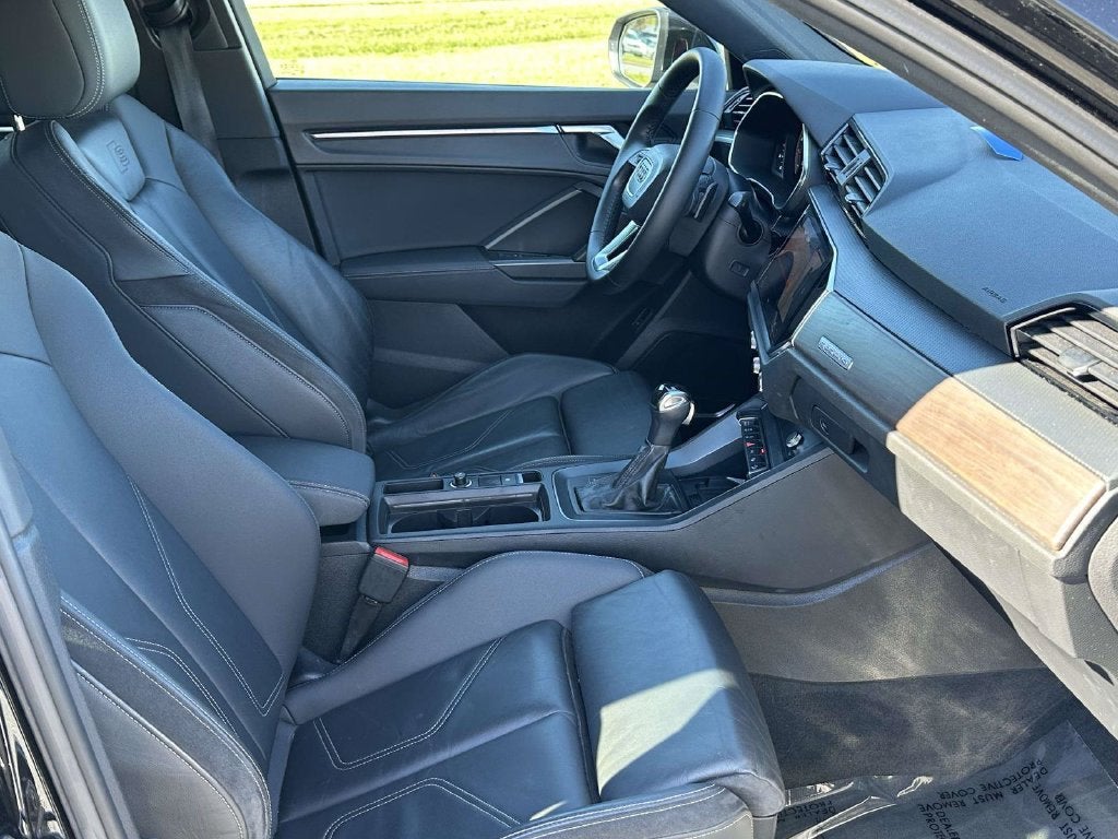 2020 Audi Q3 Prestige S line quattro