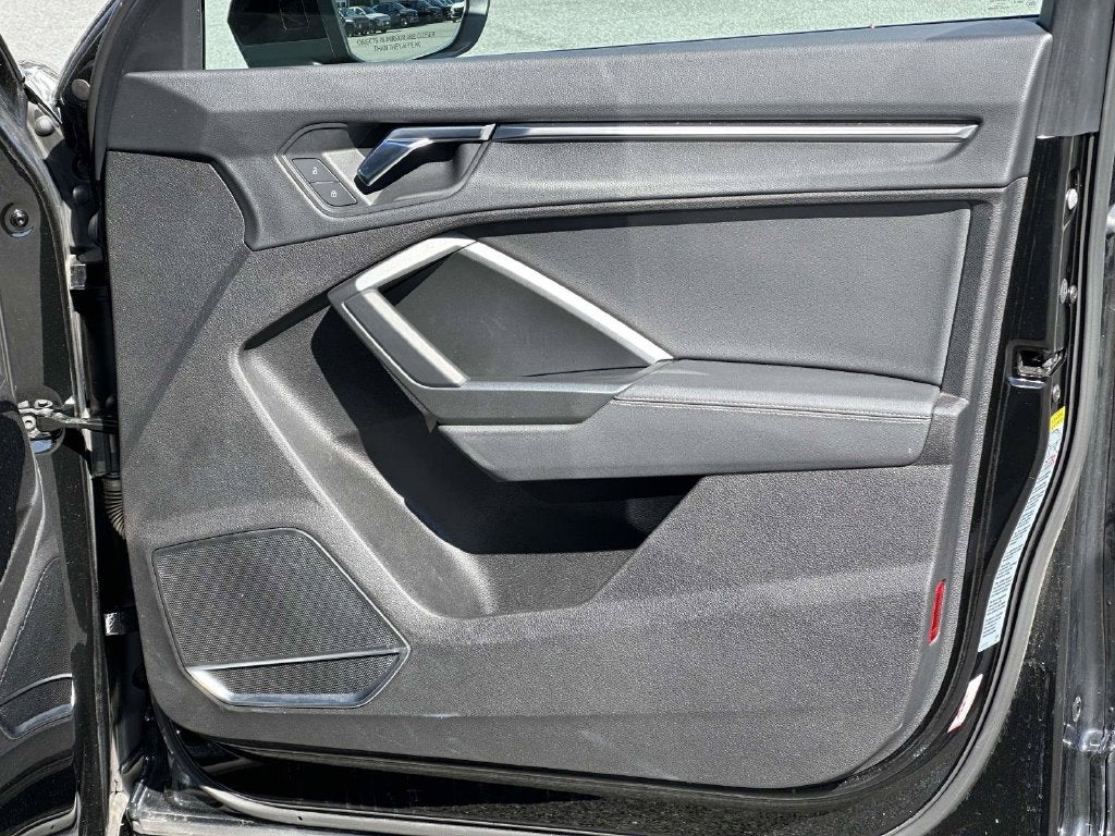 2020 Audi Q3 Prestige S line quattro