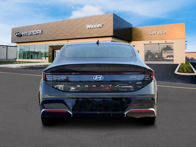2026 Hyundai Sonata Hybrid SEL