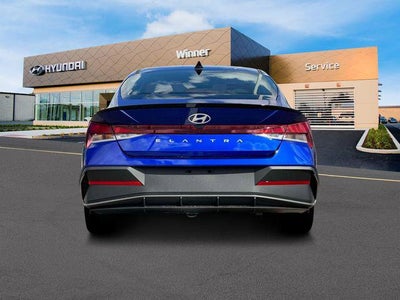 2025 Hyundai Elantra SEL Sport