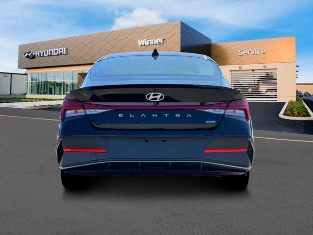 2025 Hyundai Elantra Hybrid SEL Sport