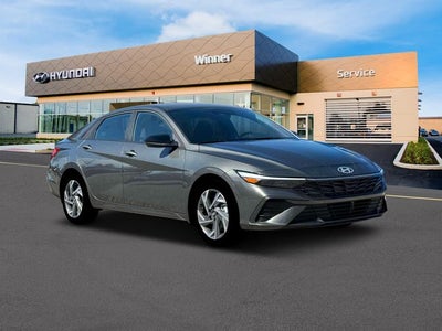 2025 Hyundai Elantra Hybrid SEL Sport