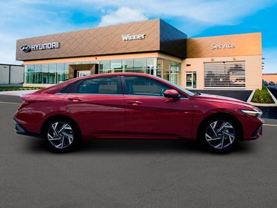 2025 Hyundai Elantra Hybrid Limited