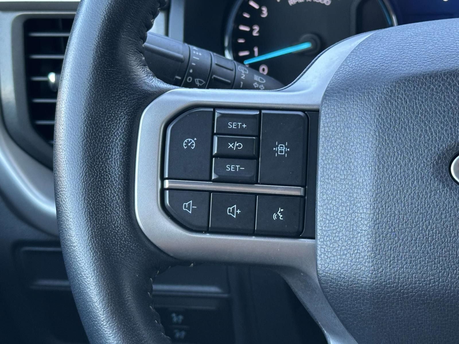 2023 Ford Expedition XLT
