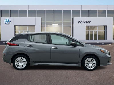 2023 Nissan Leaf S