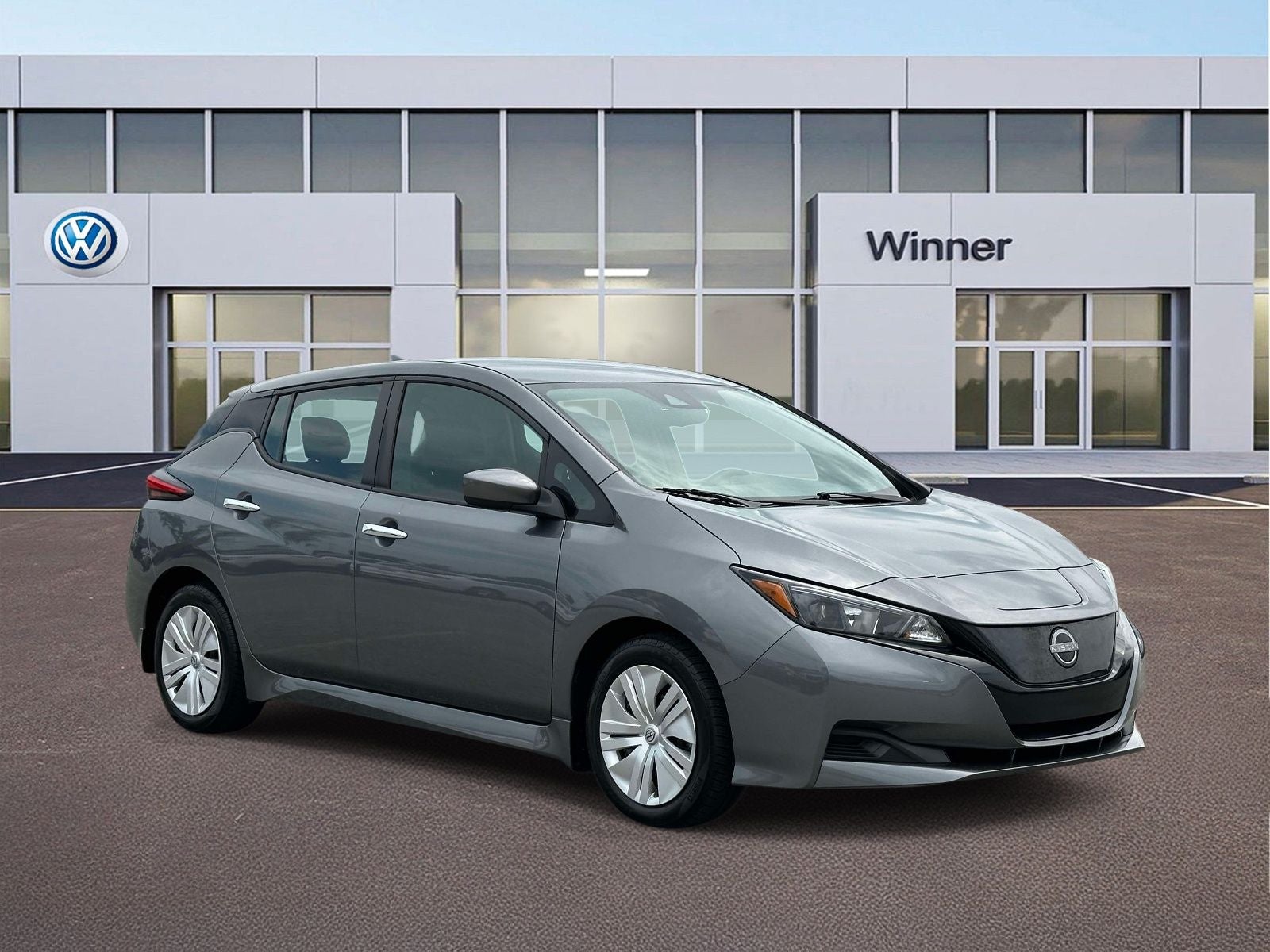 2023 Nissan Leaf S