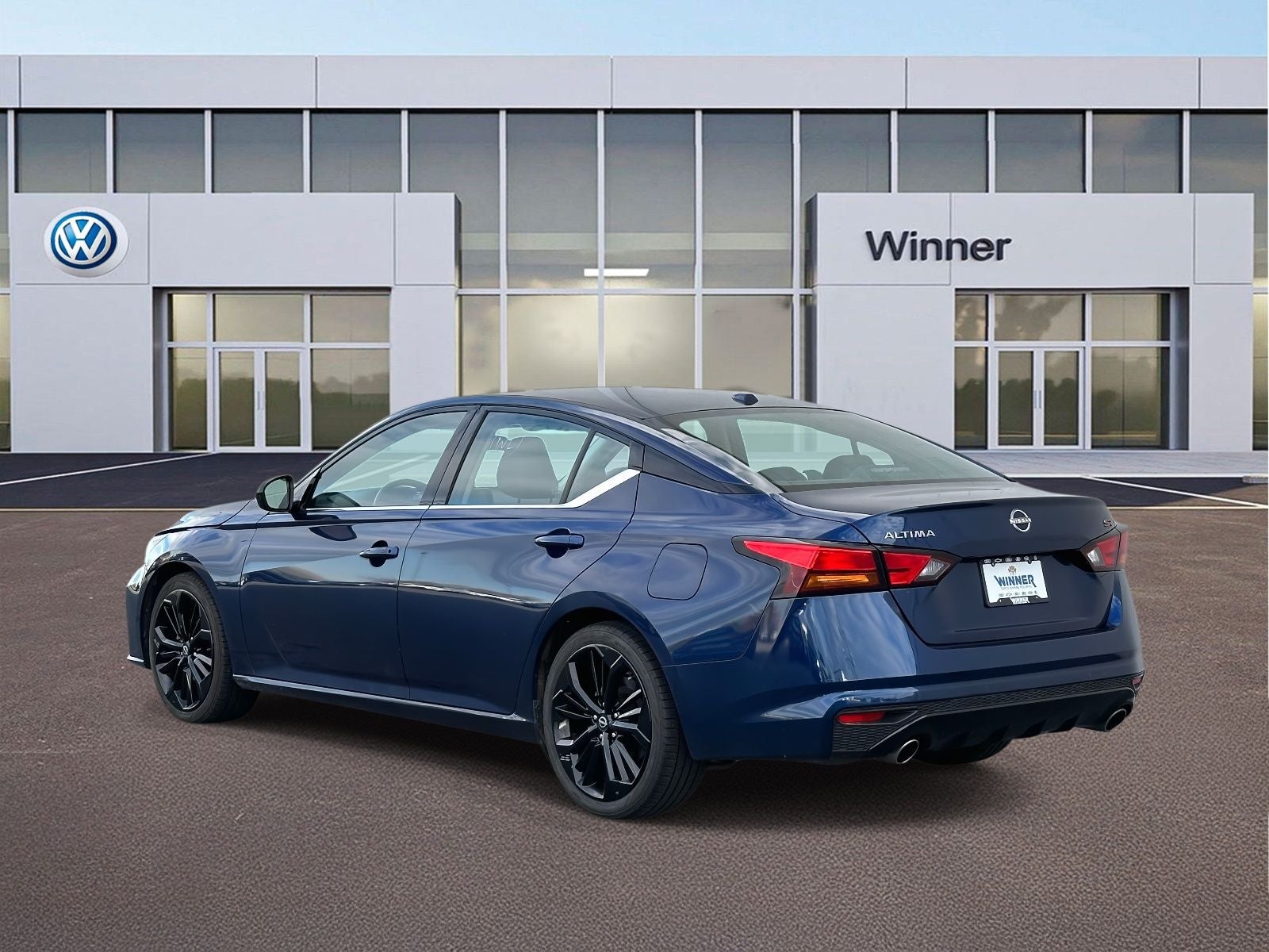 2023 Nissan Altima 2.5 SR