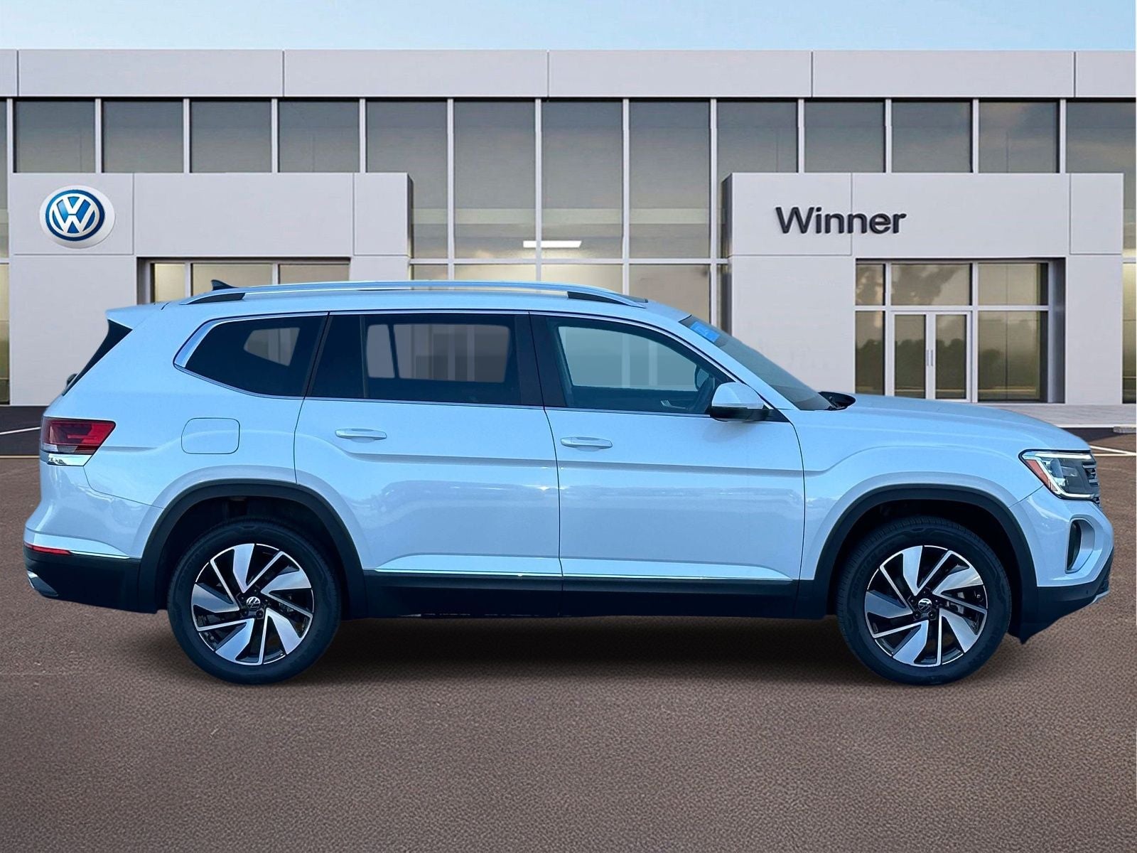 2024 Volkswagen Atlas 2.0T SEL