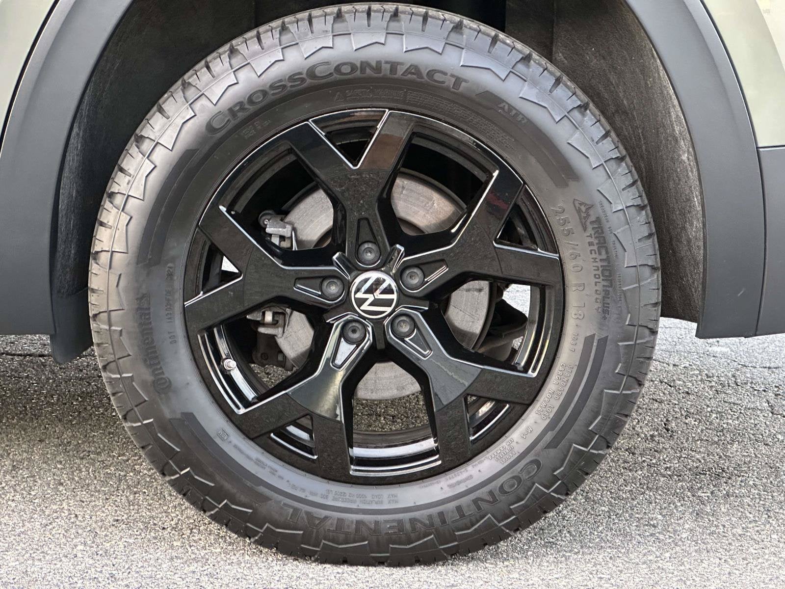 2025 Volkswagen Atlas 2.0T Peak Edition
