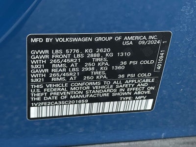 2025 Volkswagen Atlas Cross Sport 2.0T SEL Premium R-Line