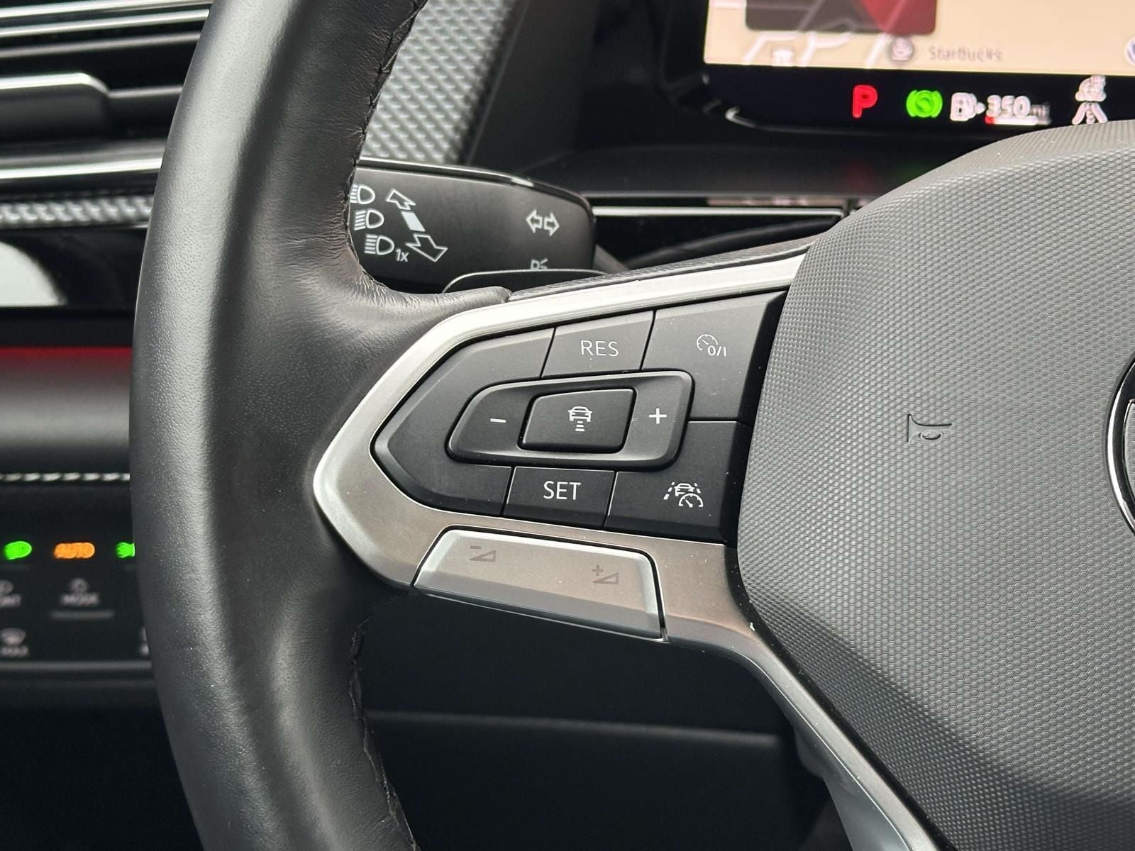 2025 Volkswagen Atlas Cross Sport 2.0T SEL Premium R-Line