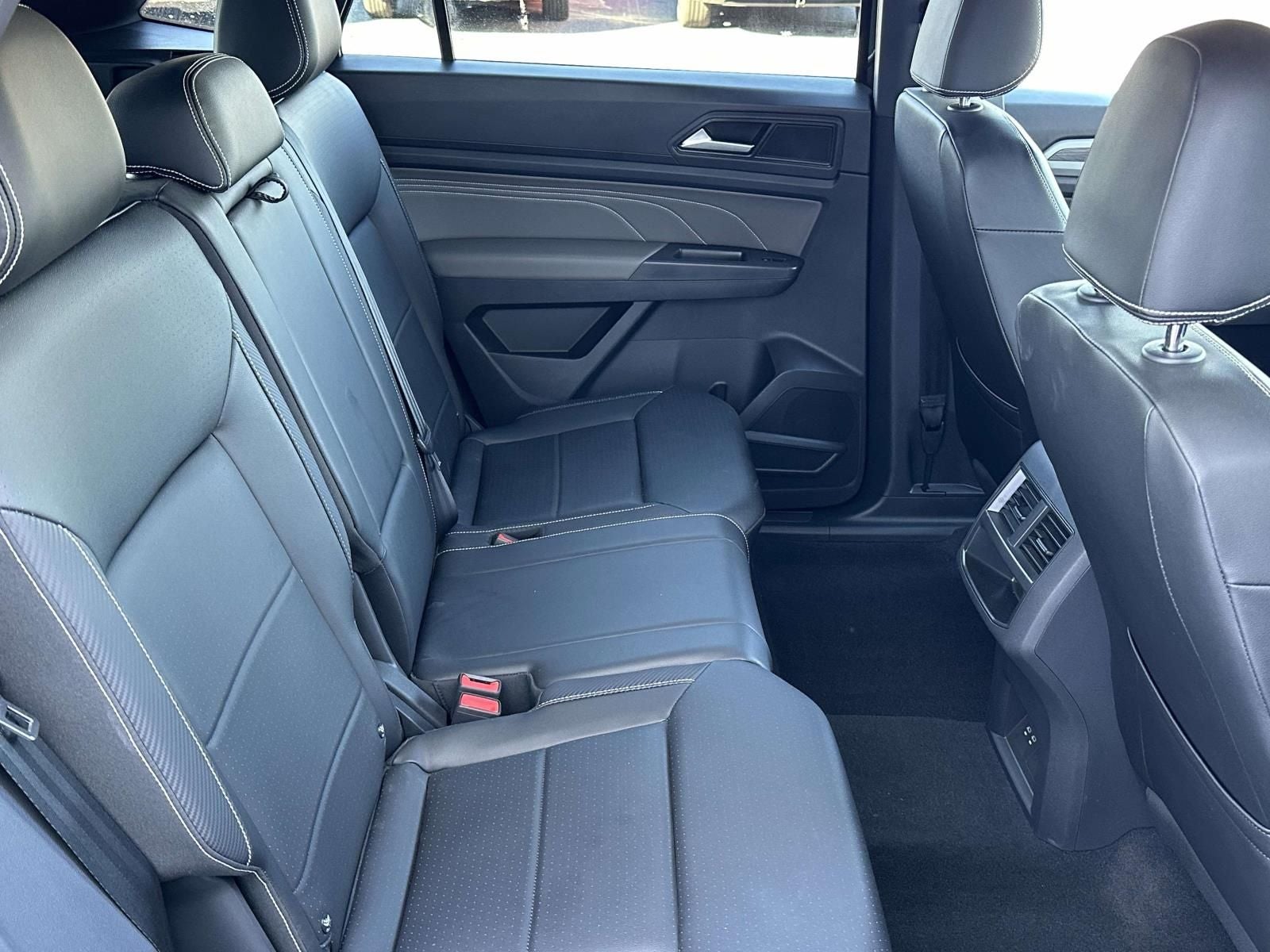 2023 Volkswagen Atlas Cross Sport 2.0T SE w/Technology