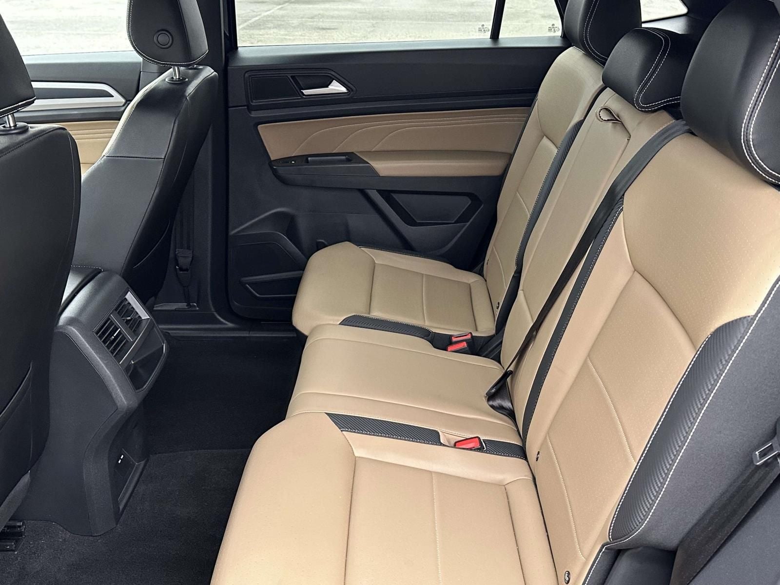 2023 Volkswagen Atlas Cross Sport 2.0T SE w/Technology