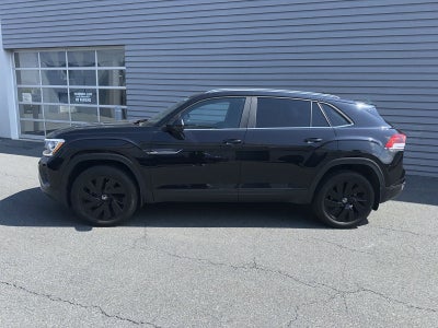 2024 Volkswagen Atlas Cross Sport 2.0T SE w/Technology