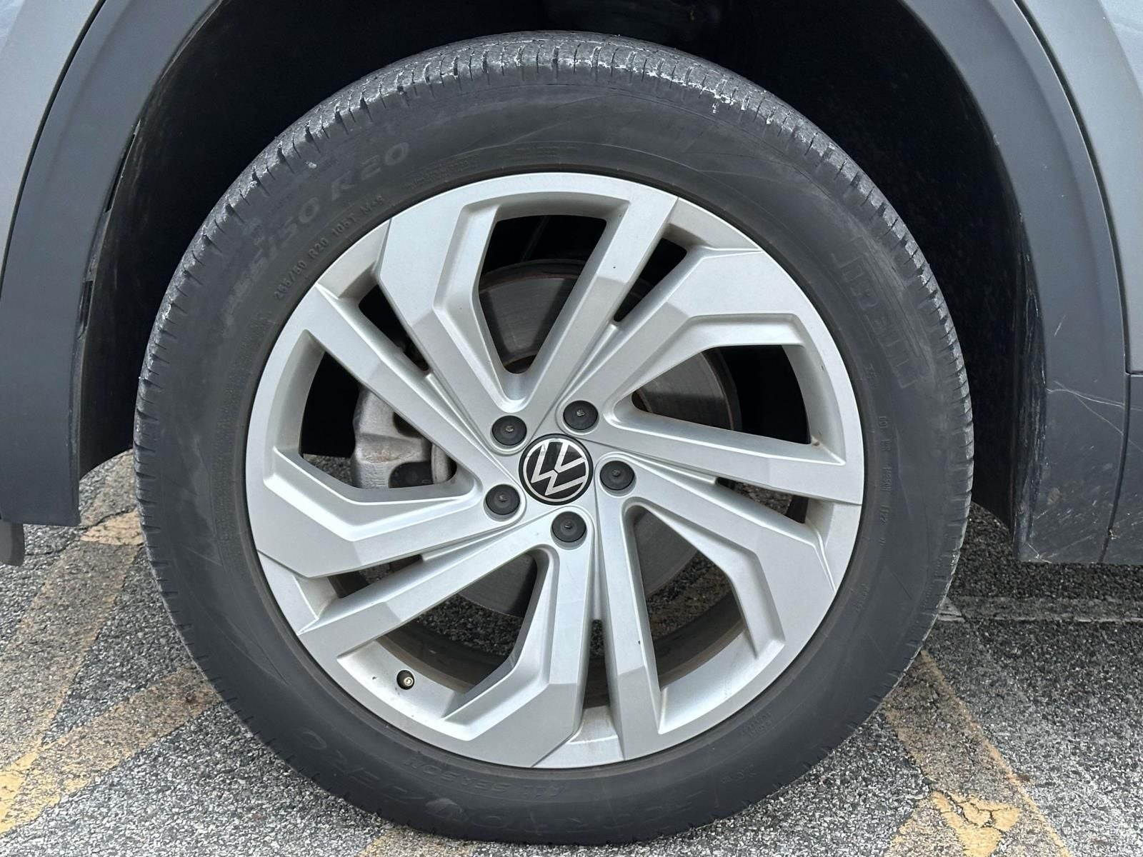 2022 Volkswagen Atlas 2.0T SE w/Technology