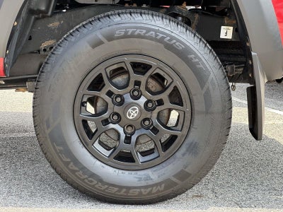 2022 Toyota Tacoma SR V6