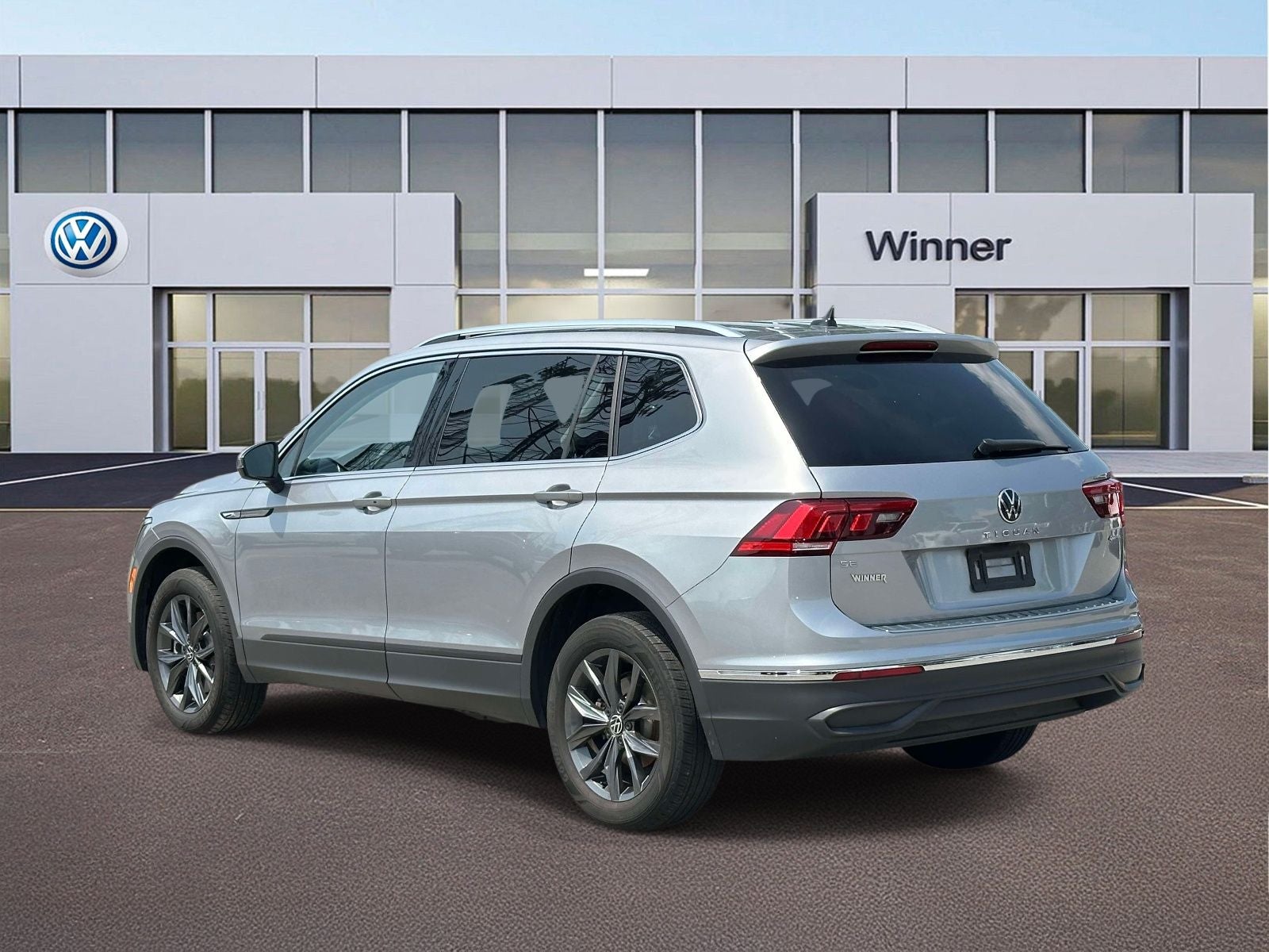 2022 Volkswagen Tiguan 2.0T SE