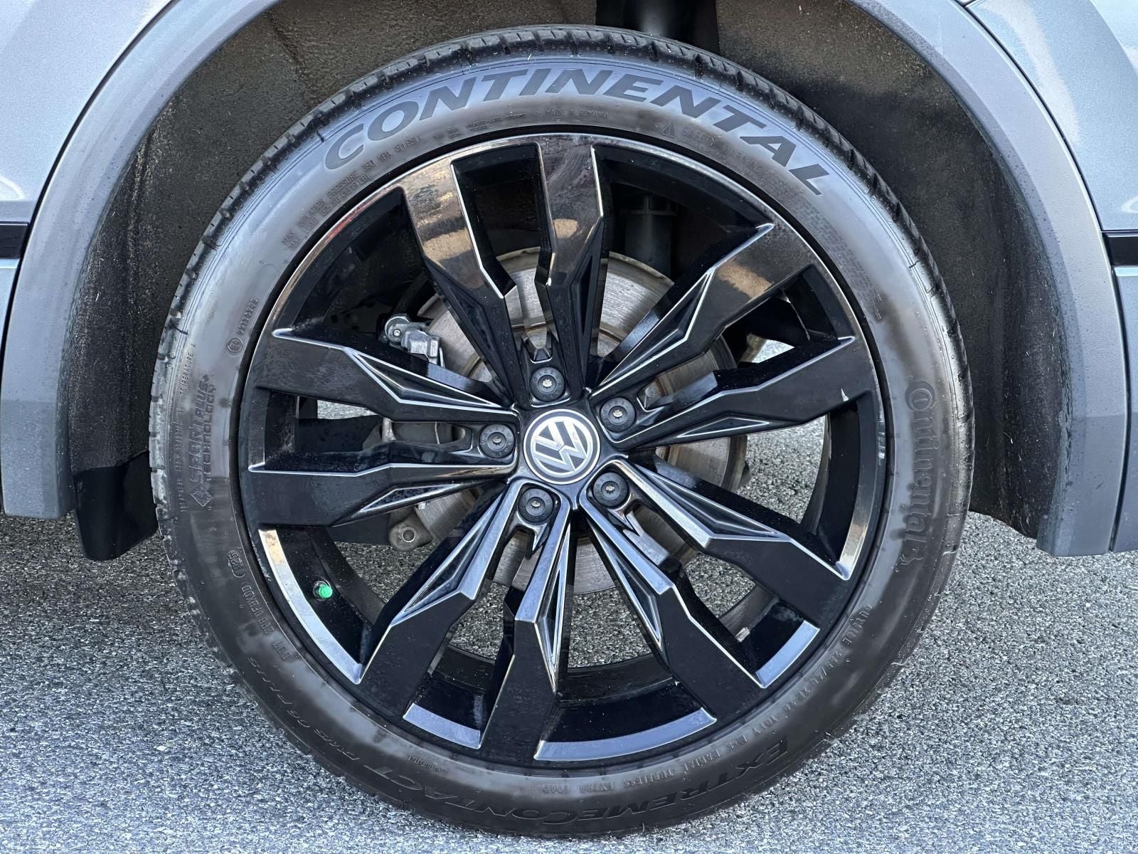 2021 Volkswagen Tiguan 2.0T SE R-Line Black