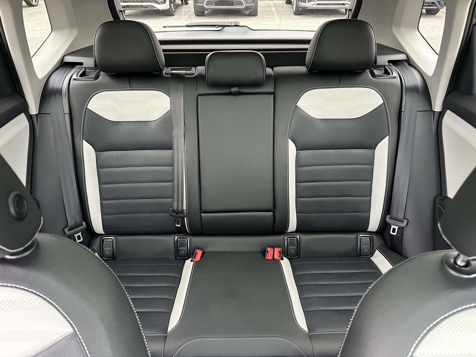 2025 Volkswagen Taos 1.5T SEL