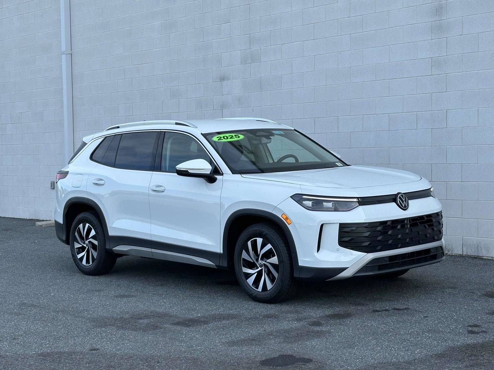 2025 Volkswagen Tiguan 2.0T S