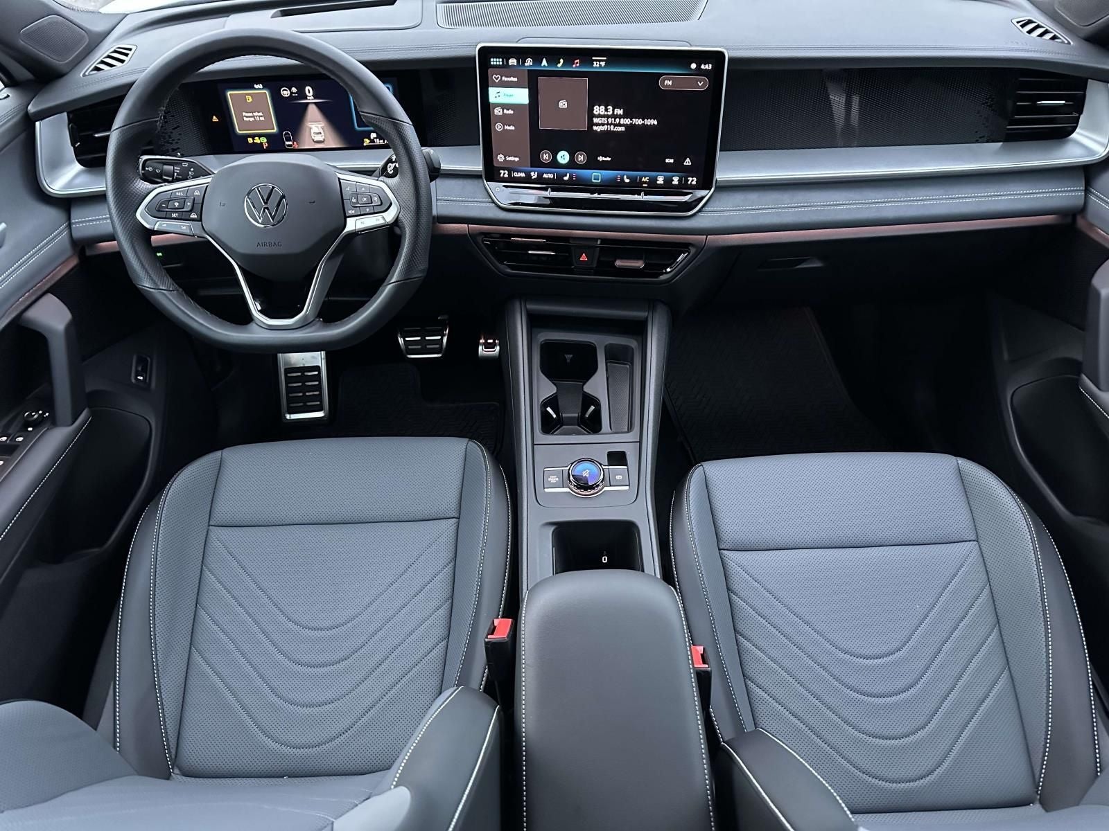 2025 Volkswagen Tiguan 2.0T SE R-Line Black