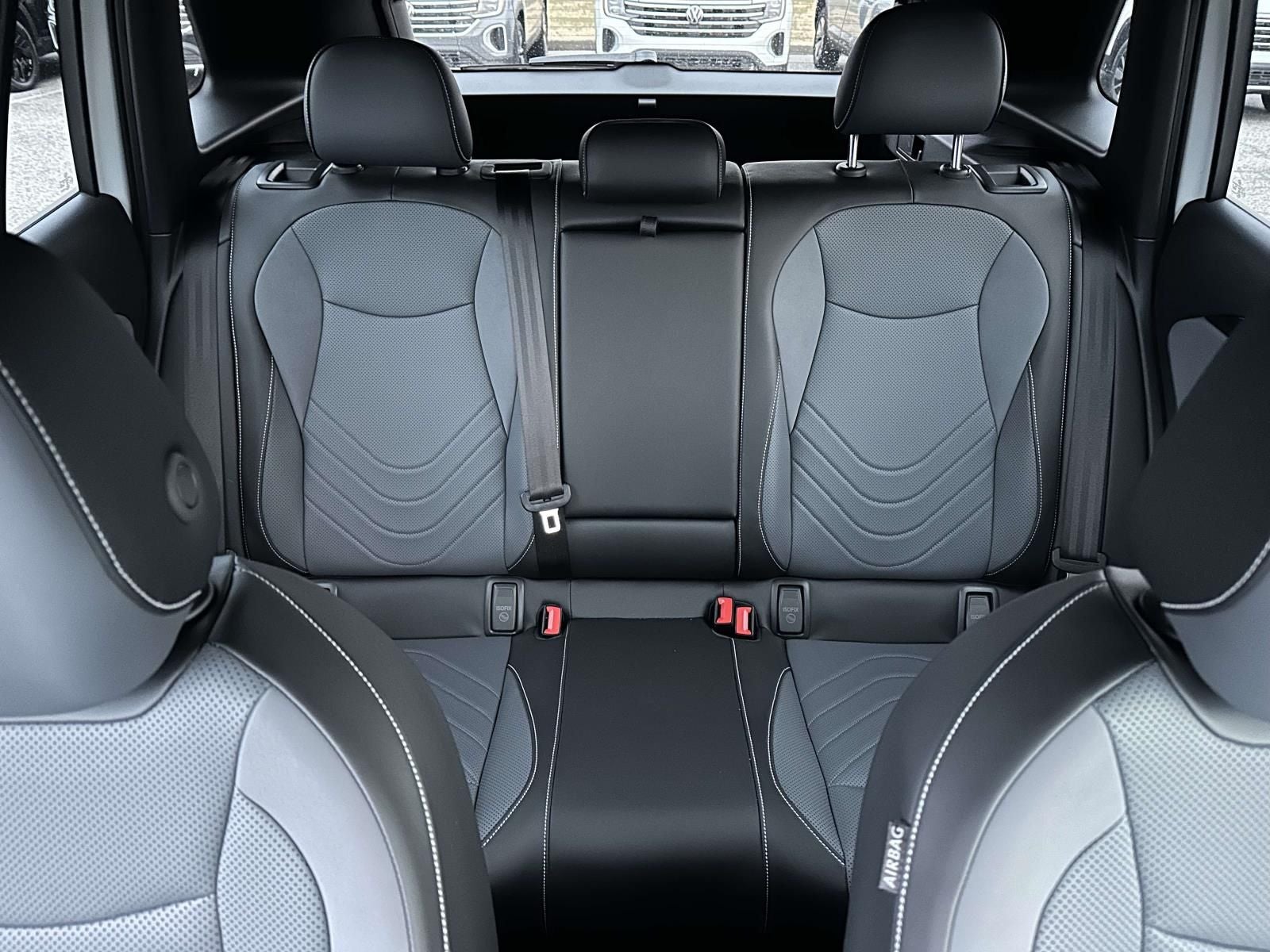 2025 Volkswagen Tiguan 2.0T SE R-Line Black