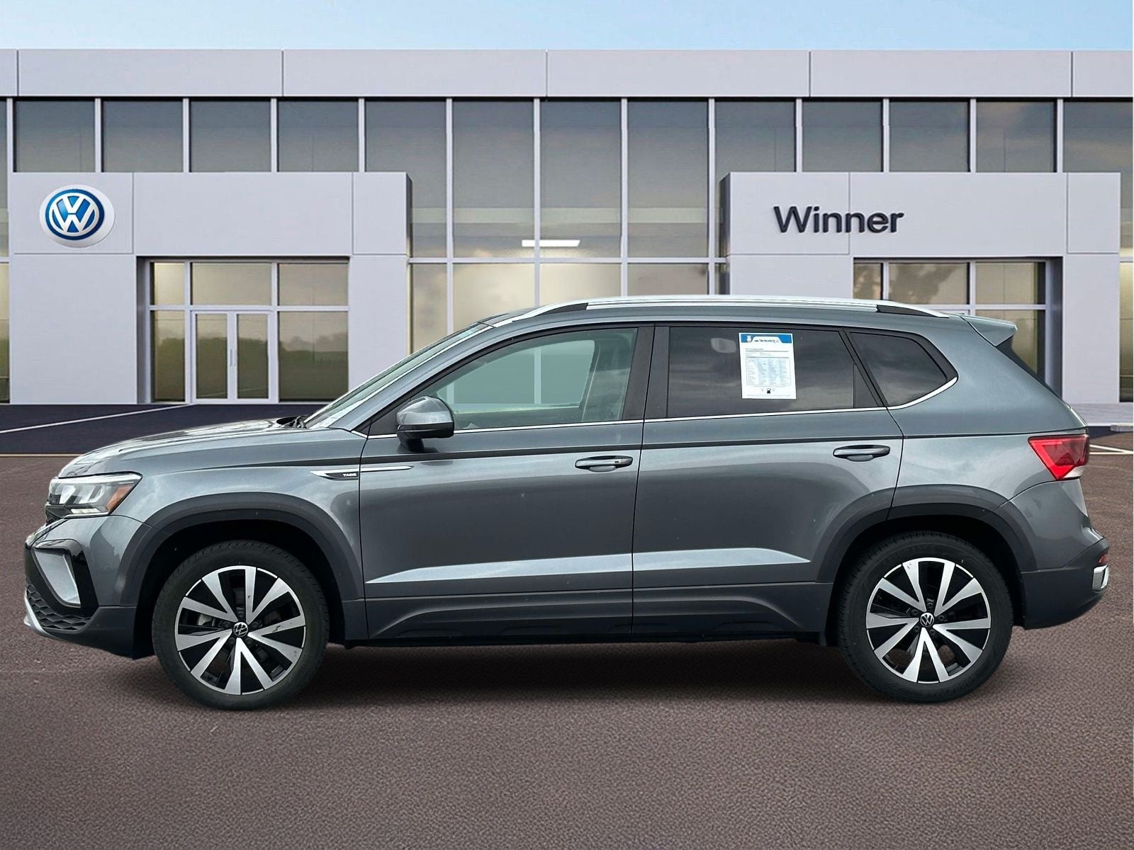2024 Volkswagen Taos 1.5T SE