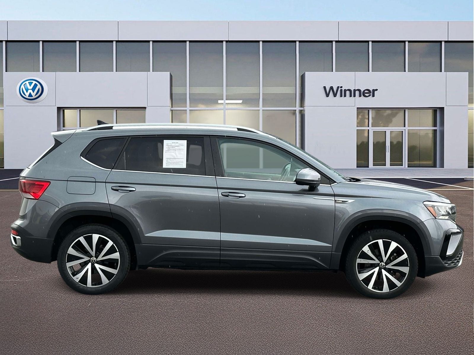 2024 Volkswagen Taos 1.5T SE