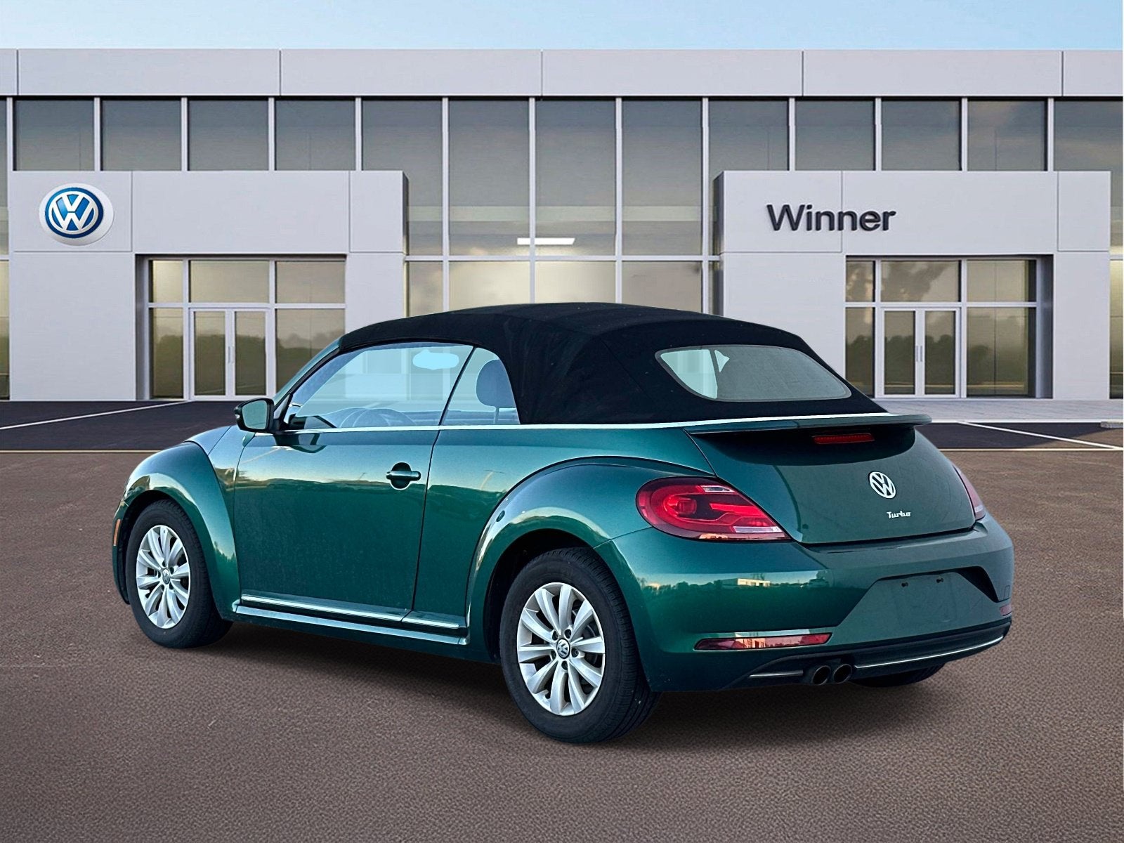 2018 Volkswagen Beetle 2.0T S