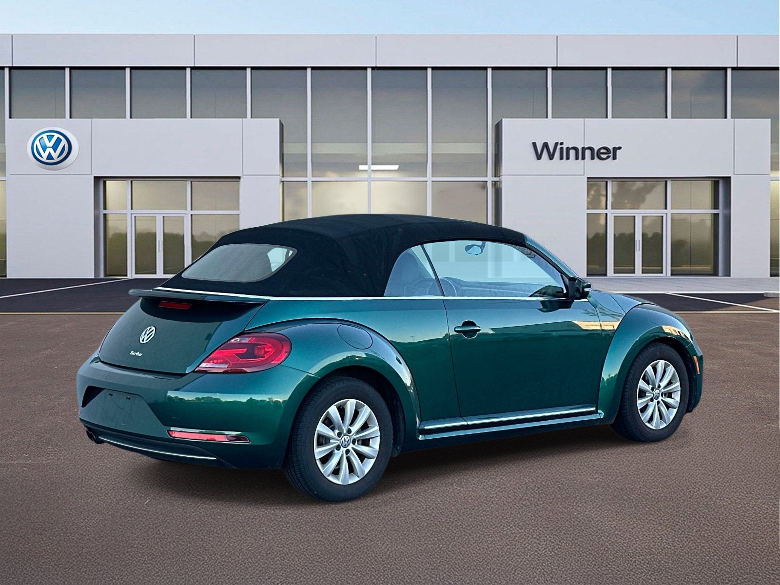 2018 Volkswagen Beetle 2.0T S