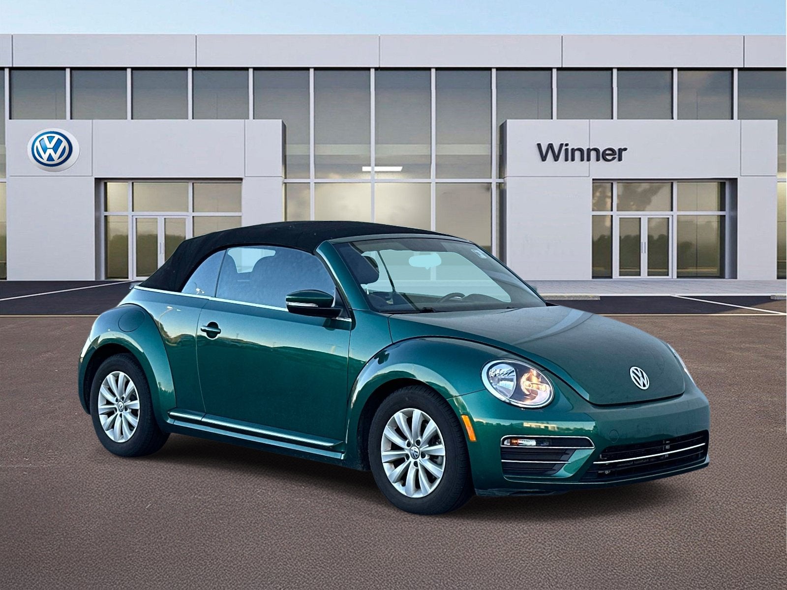 2018 Volkswagen Beetle 2.0T S