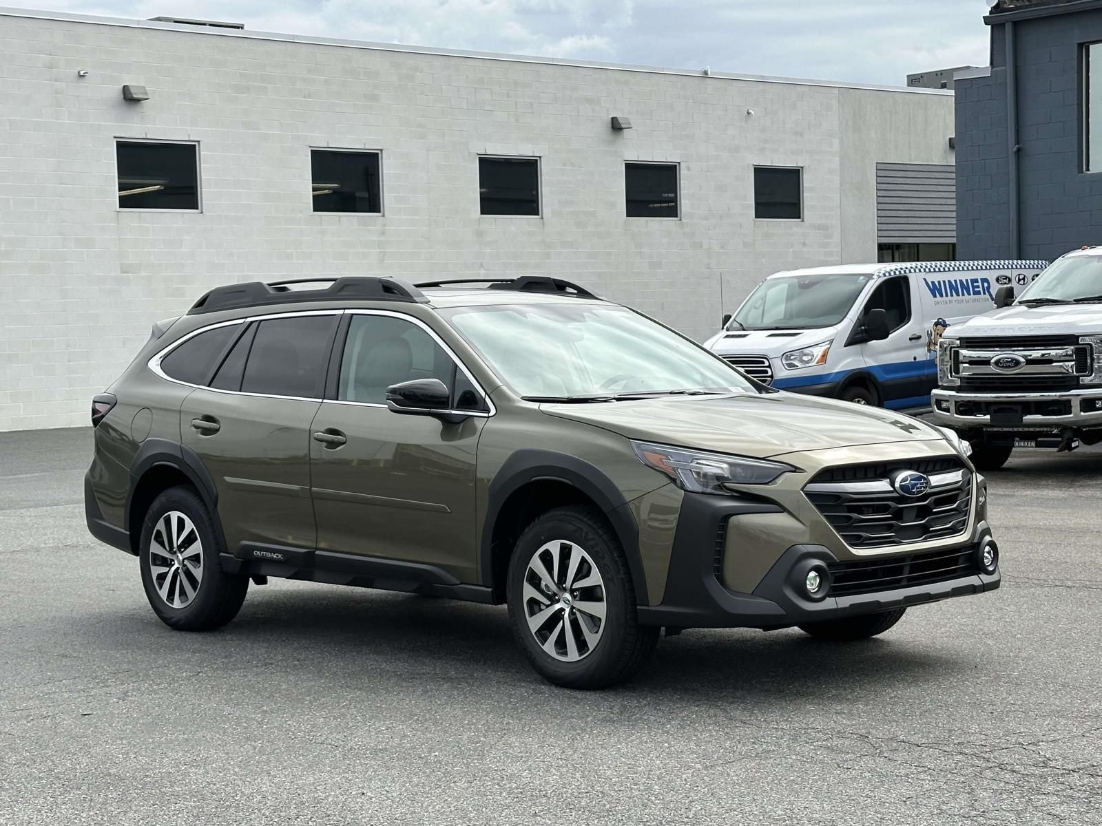 2025 Subaru Outback Premium