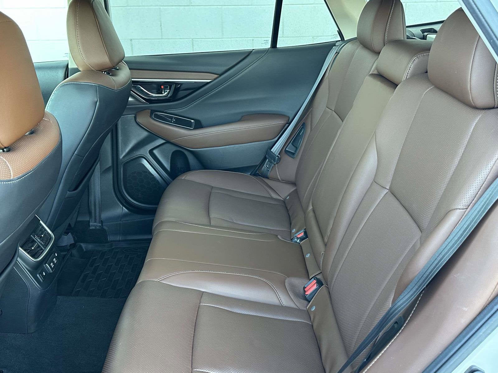 2022 Subaru Outback Touring XT
