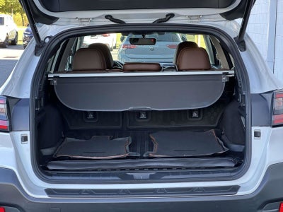 2022 Subaru Outback Touring XT