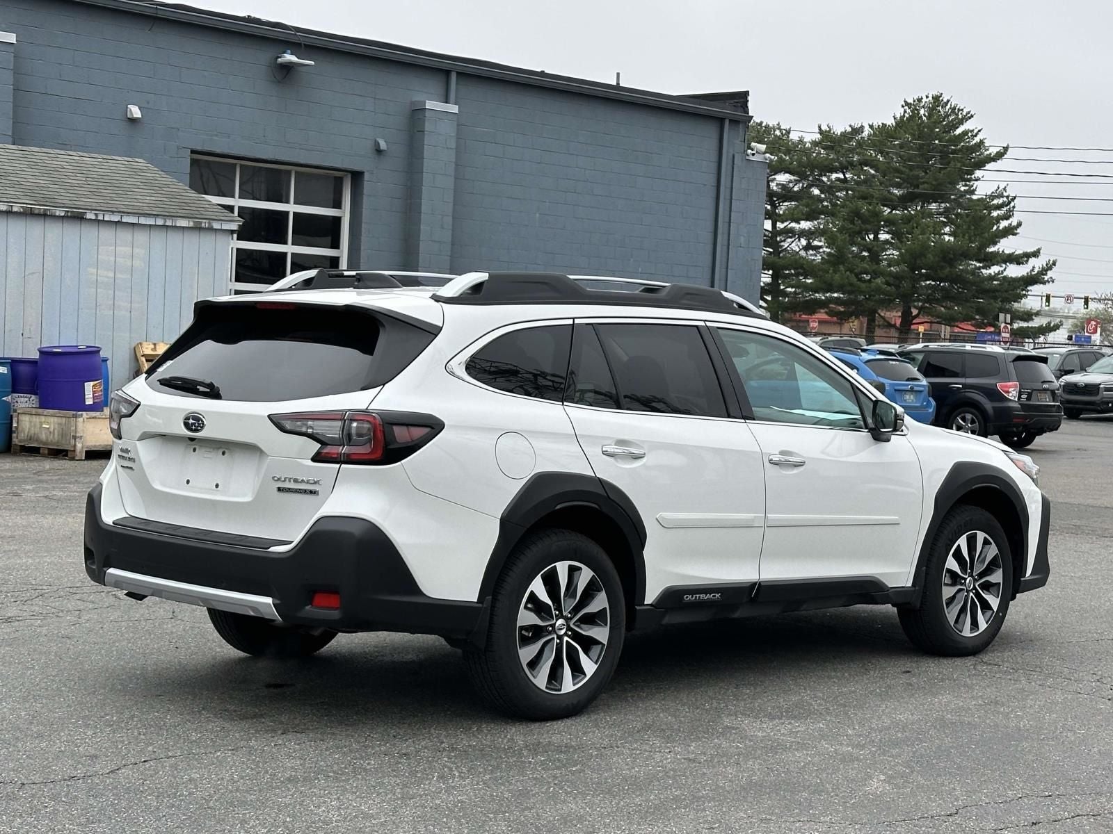 2025 Subaru Outback Touring XT