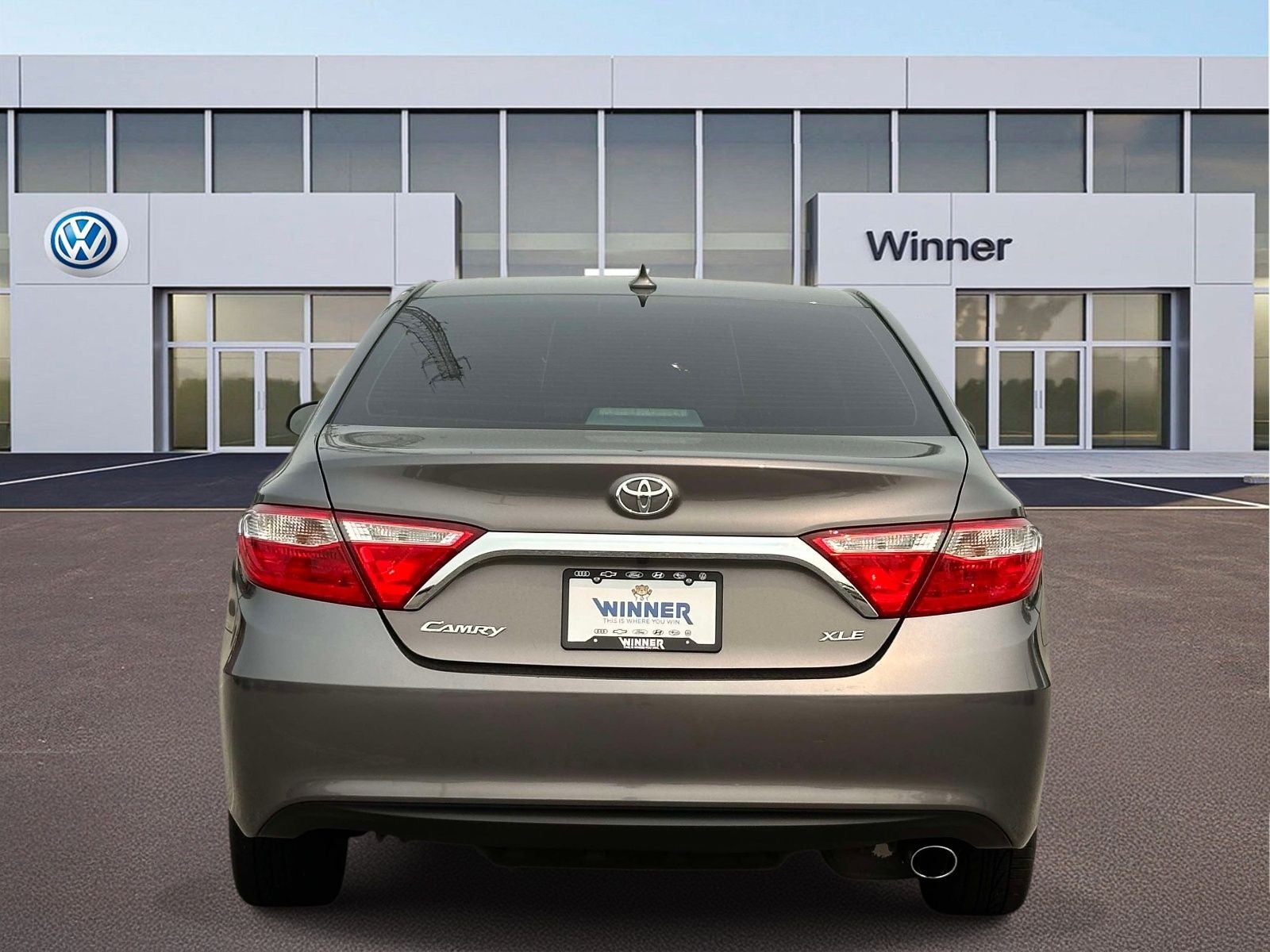 2017 Toyota Camry XLE