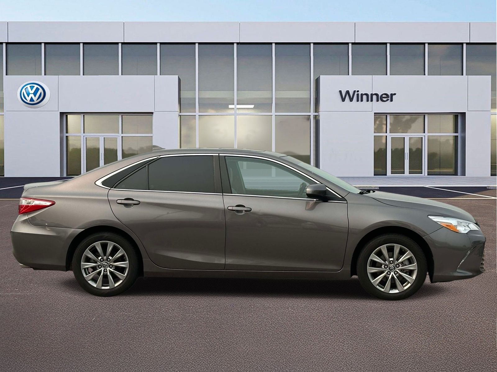 2017 Toyota Camry XLE