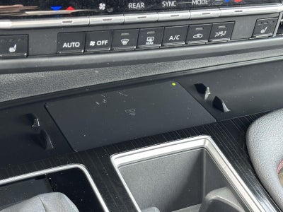 2025 Toyota Sienna XSE 7 Passenger