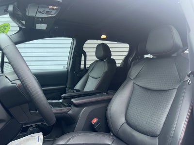 2025 Toyota Sienna XSE 7 Passenger