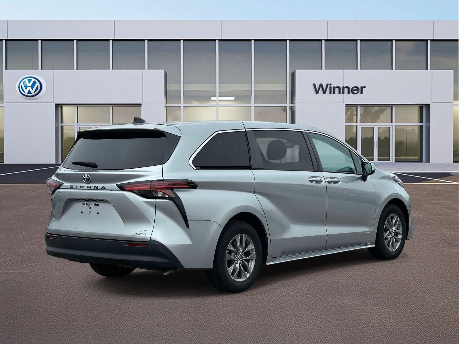 2021 Toyota Sienna LE 8 Passenger