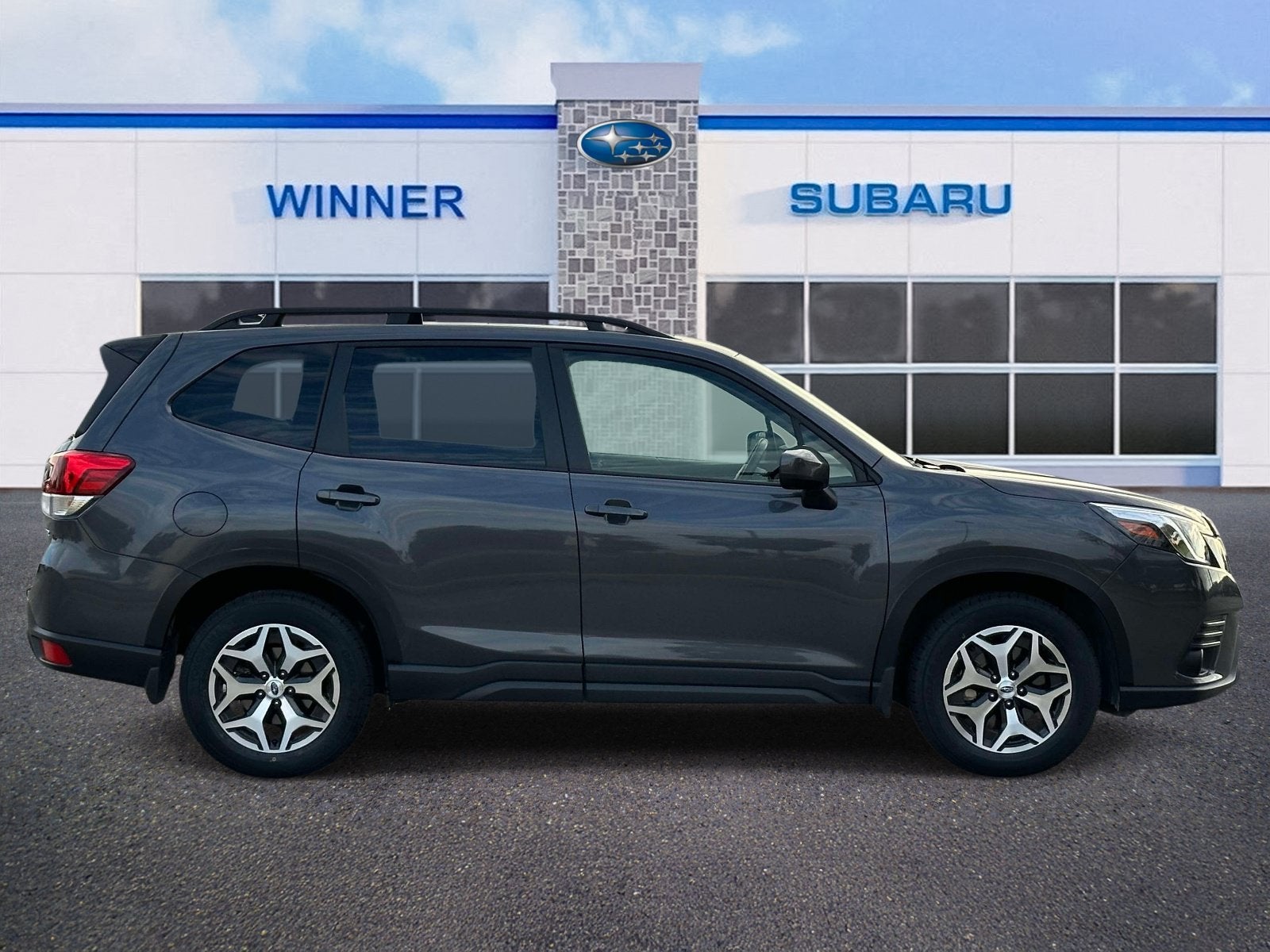 2024 Subaru Forester Premium
