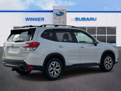 2024 Subaru Forester Premium